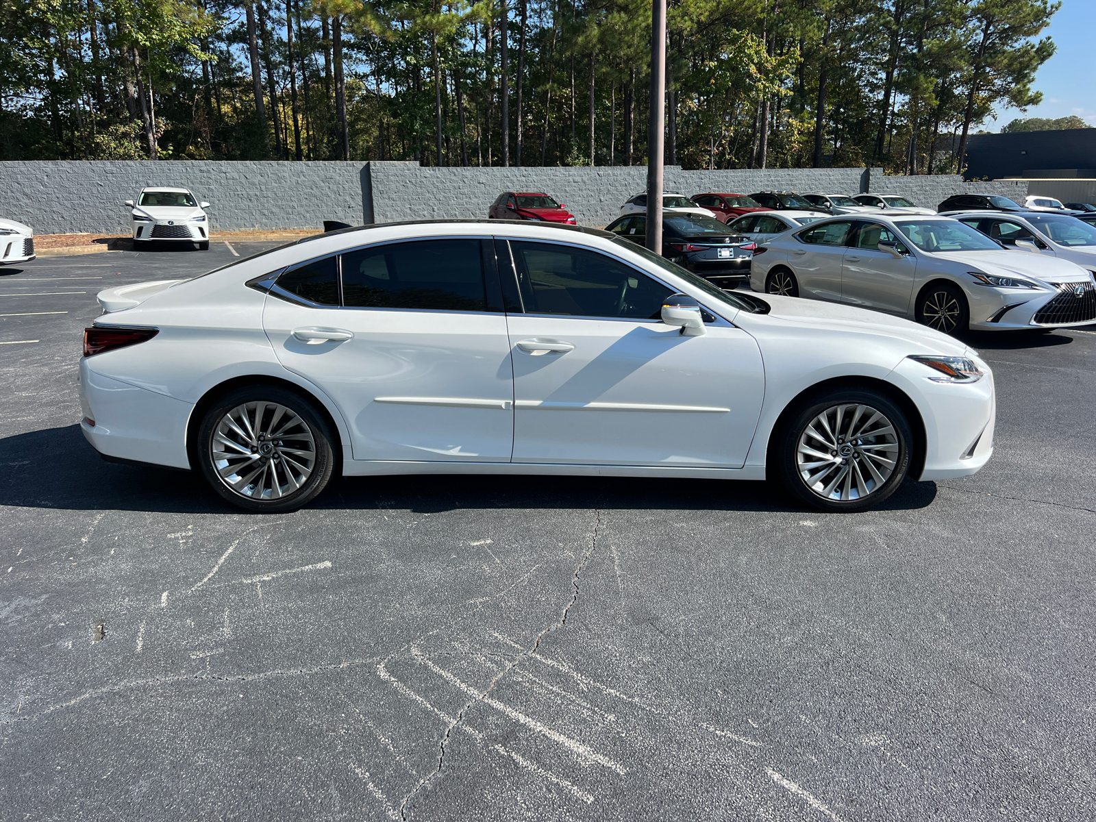 2022 Lexus ES ES 350 Ultra Luxury 5