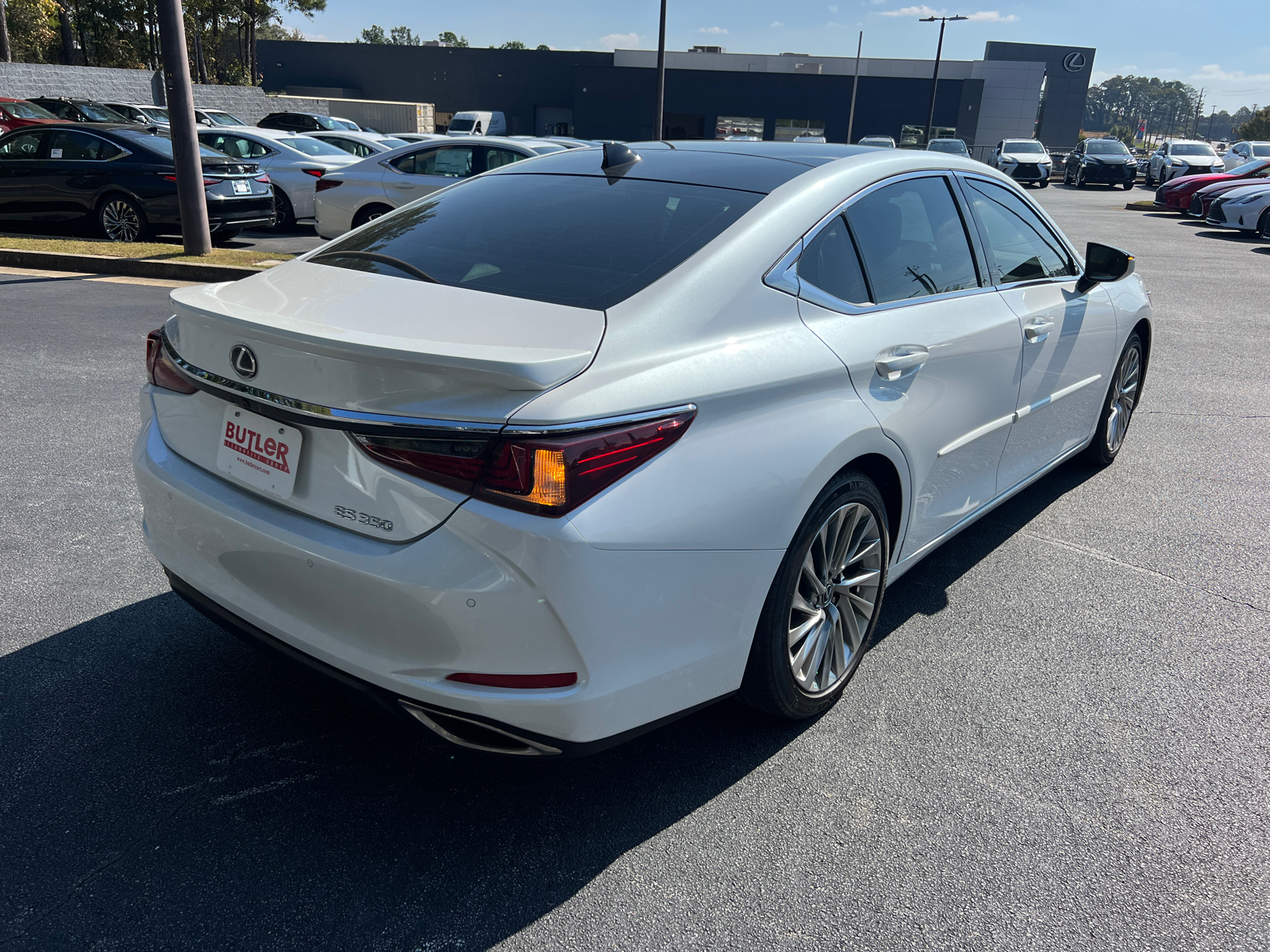 2022 Lexus ES ES 350 Ultra Luxury 6