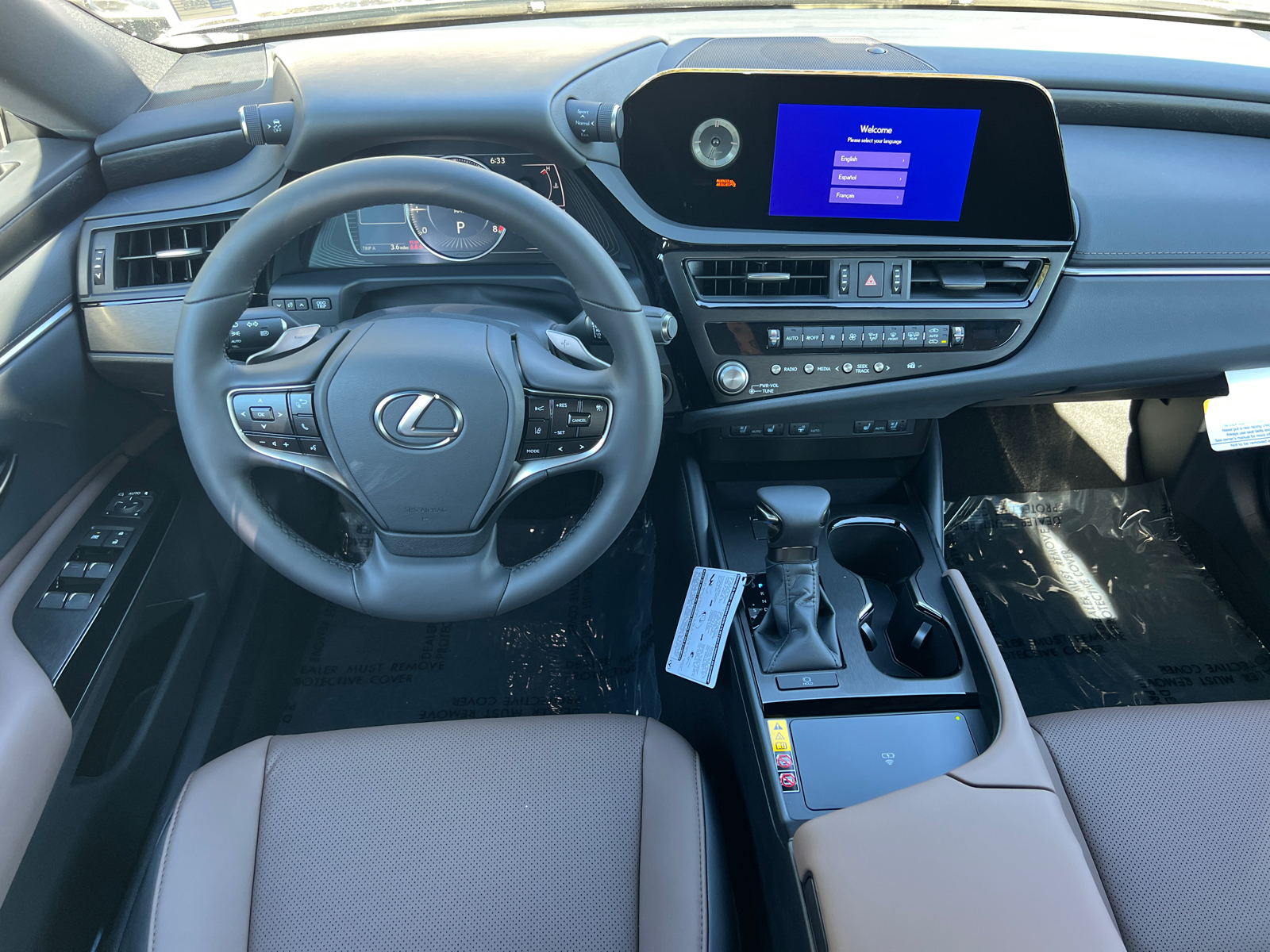 2025 Lexus ES ES 350 17