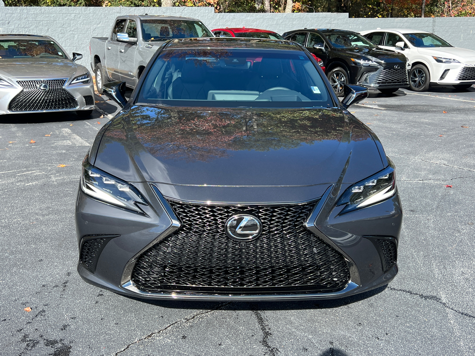 2025 LEXUS ES 350 F Sport Handling 3