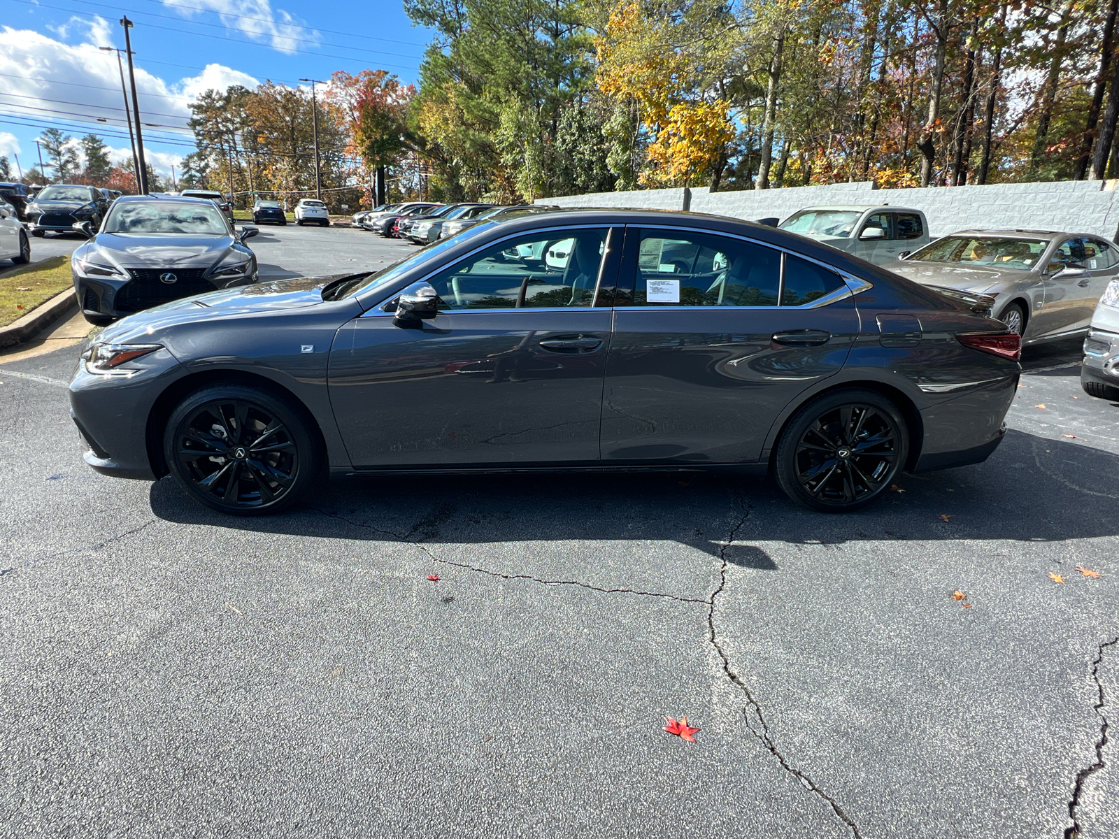 2025 LEXUS ES 350 F Sport Handling 9