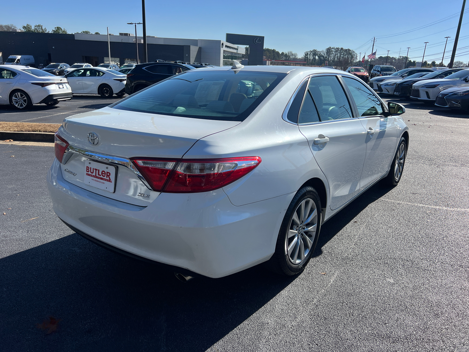 2017 Toyota Camry XLE 6