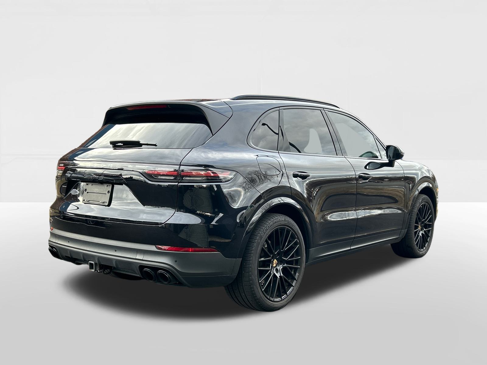 2022 Porsche Cayenne S Platinum Edition 6