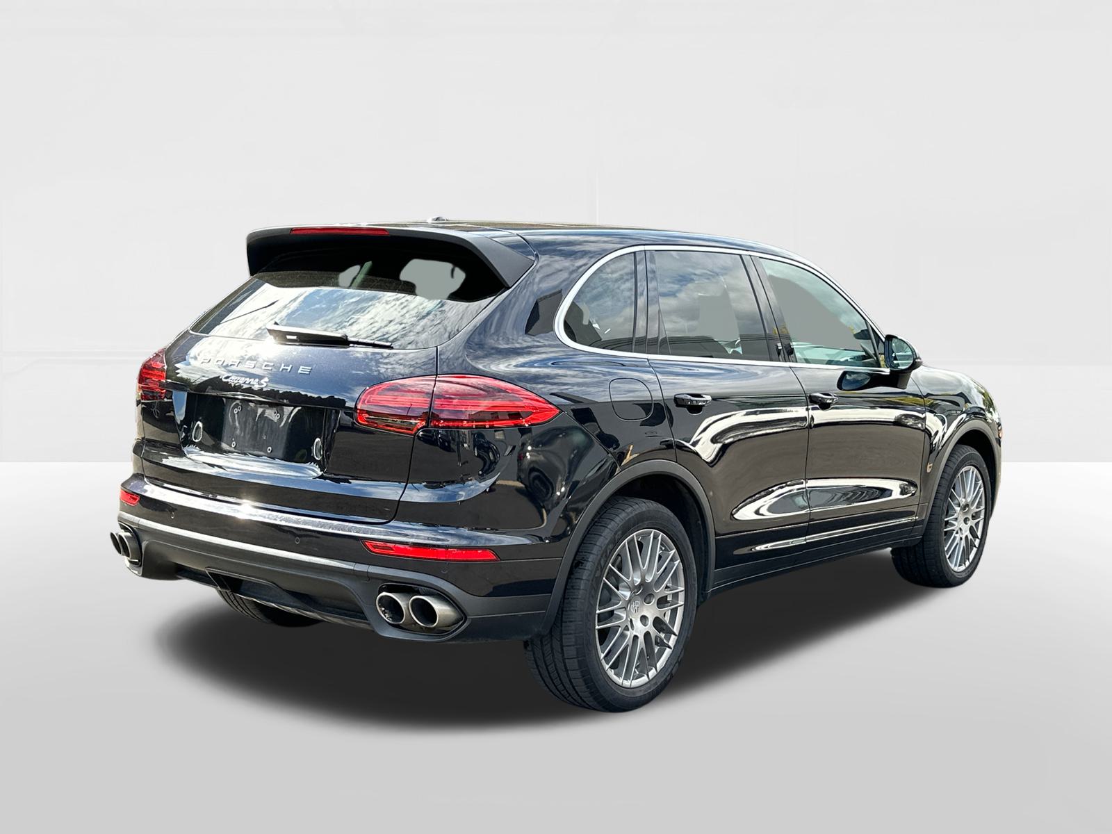 2017 Porsche Cayenne S 6