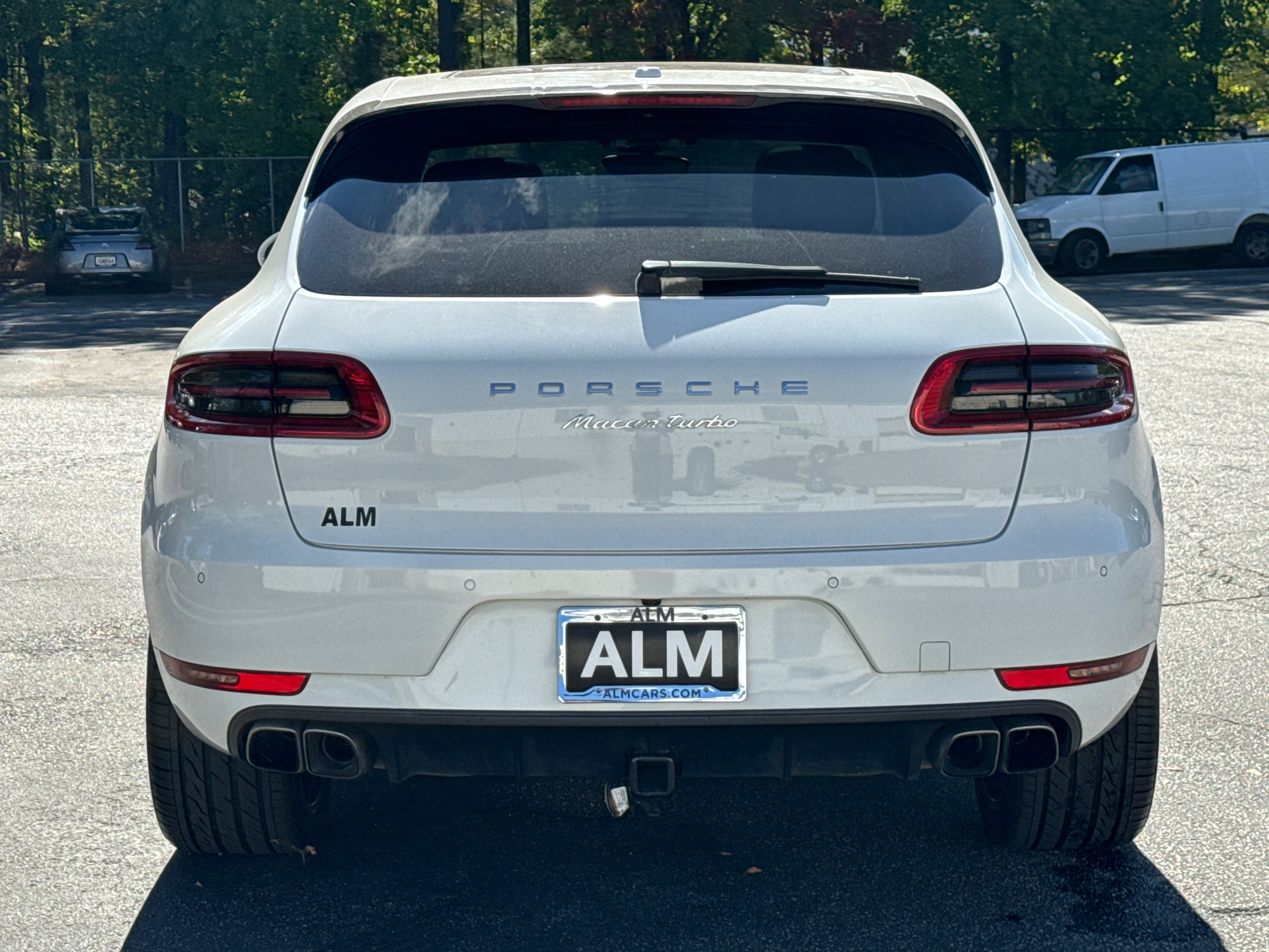 2016 Porsche Macan Turbo 6