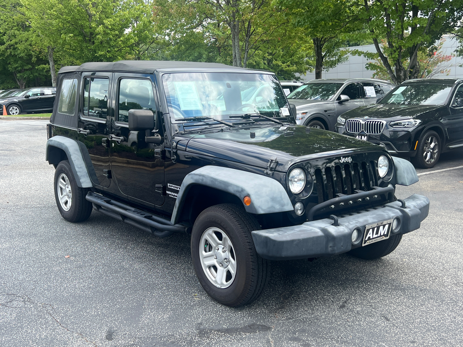 2017 Jeep Wrangler Unlimited Sport 3