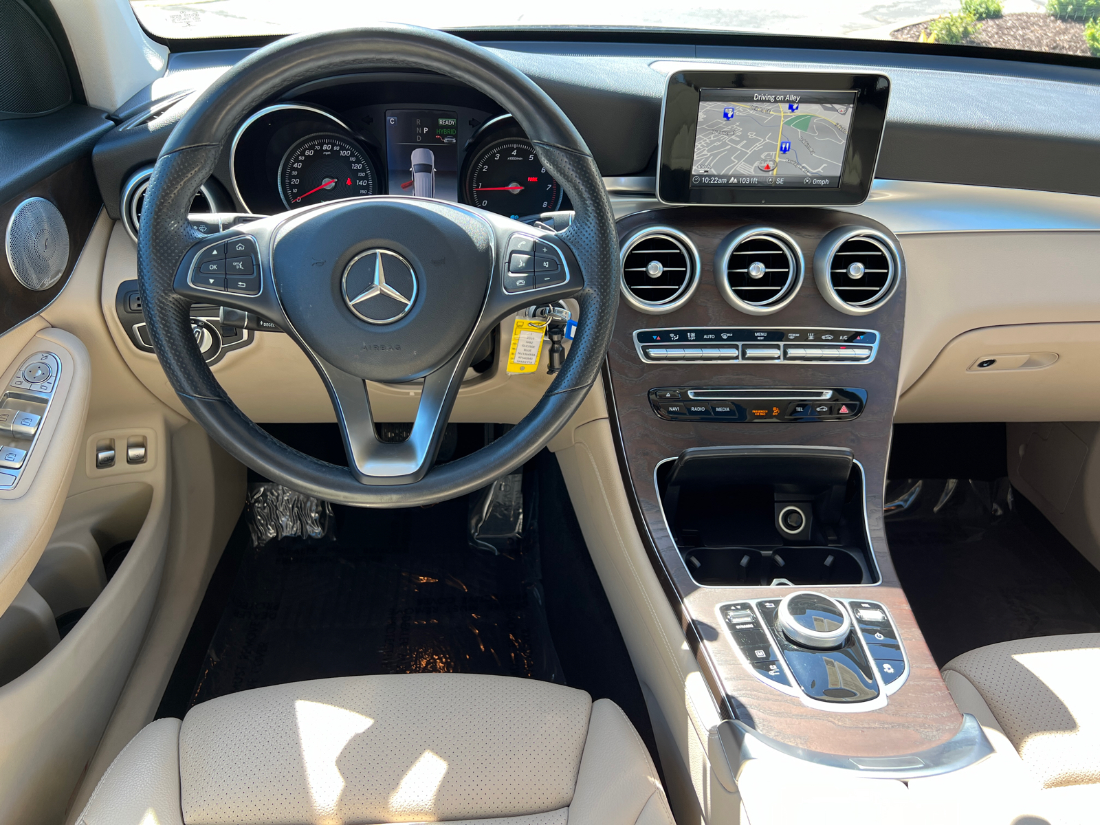 2019 Mercedes-Benz GLC GLC 350e 24