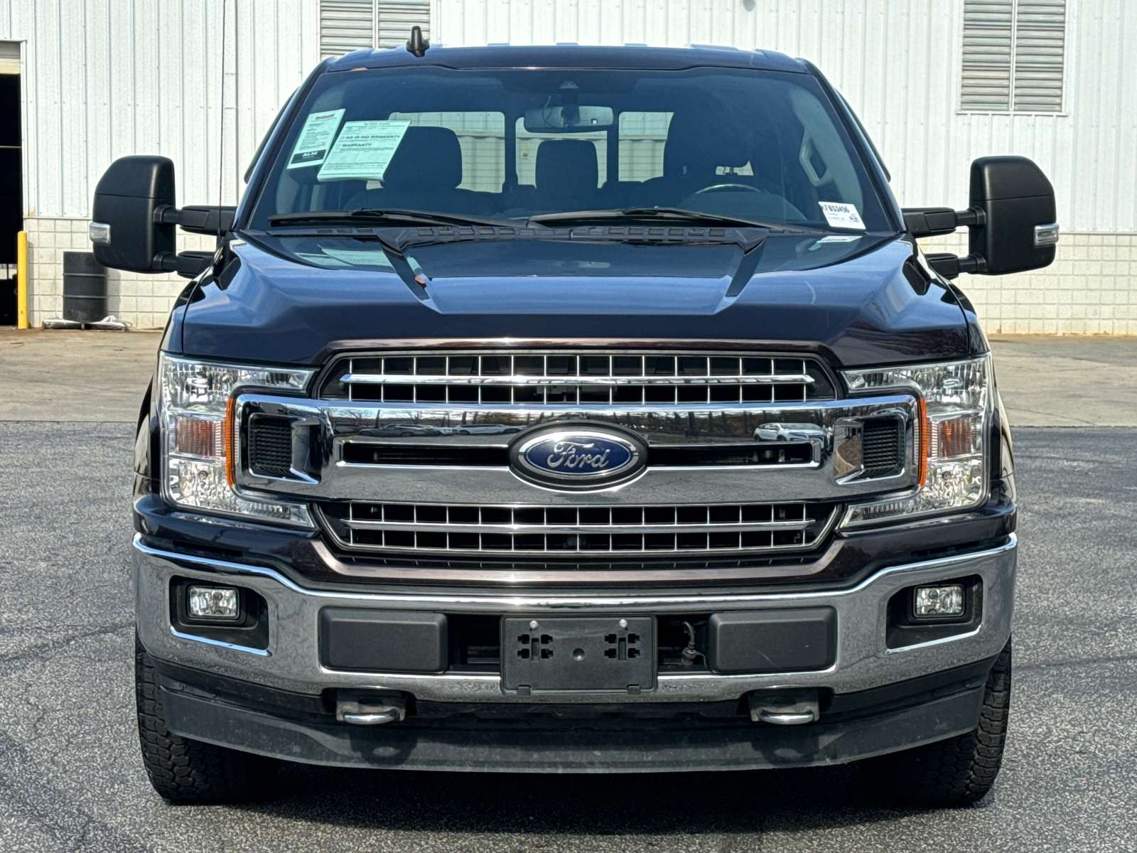 2019 Ford F-150 XLT 2