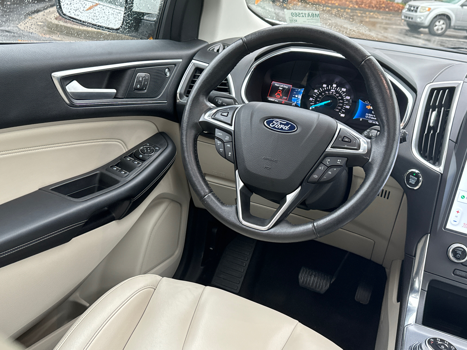 2021 Ford Edge Titanium 25