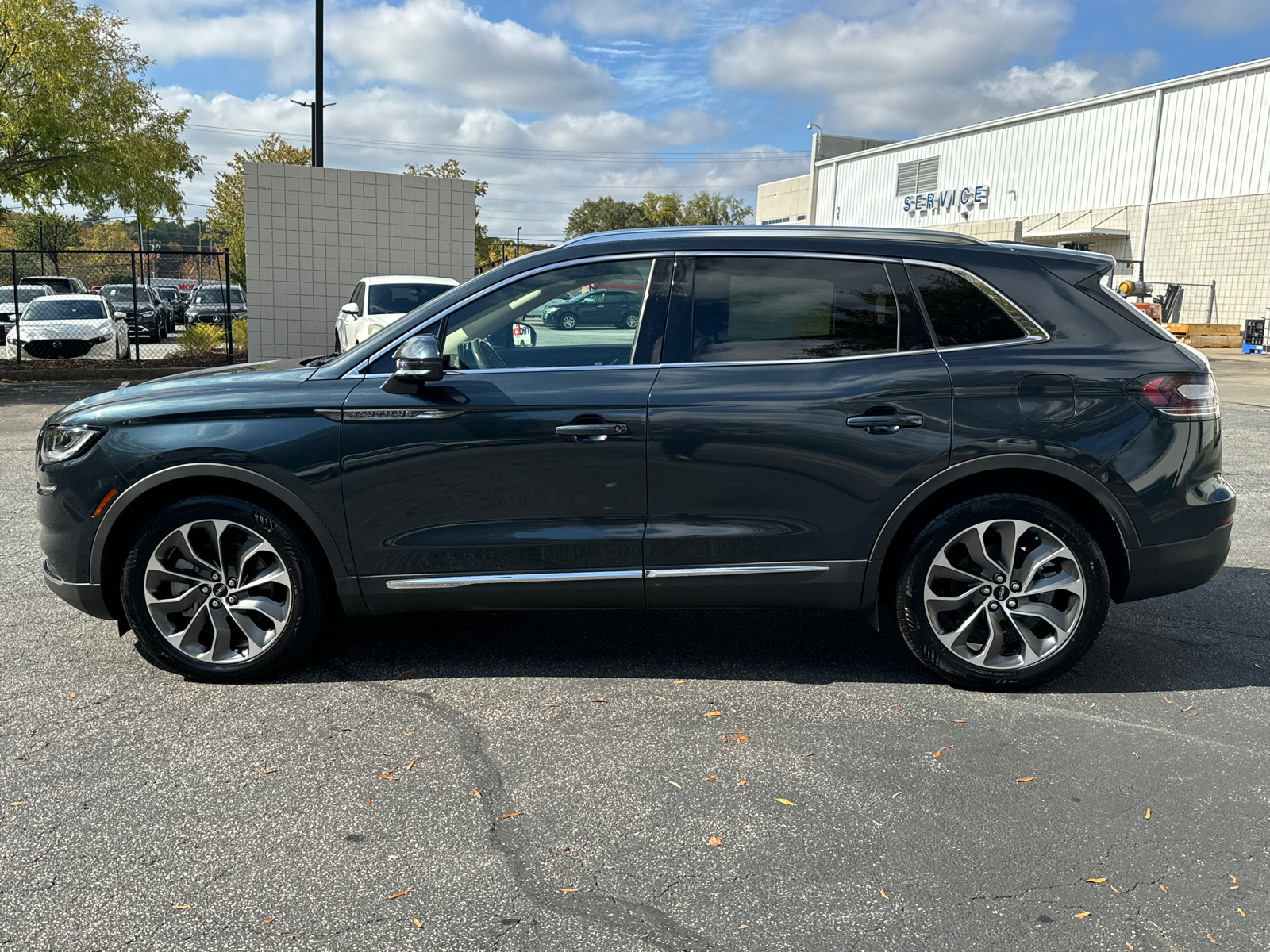 2021 Lincoln Nautilus Reserve 8