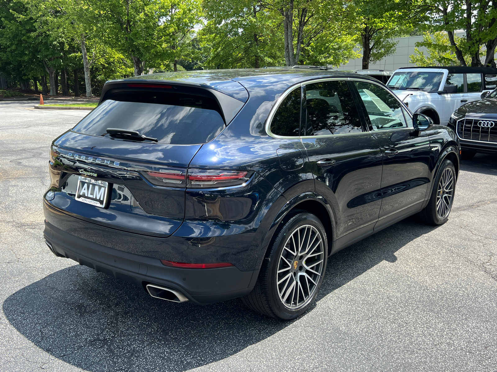 2021 Porsche Cayenne E-Hybrid Base 5