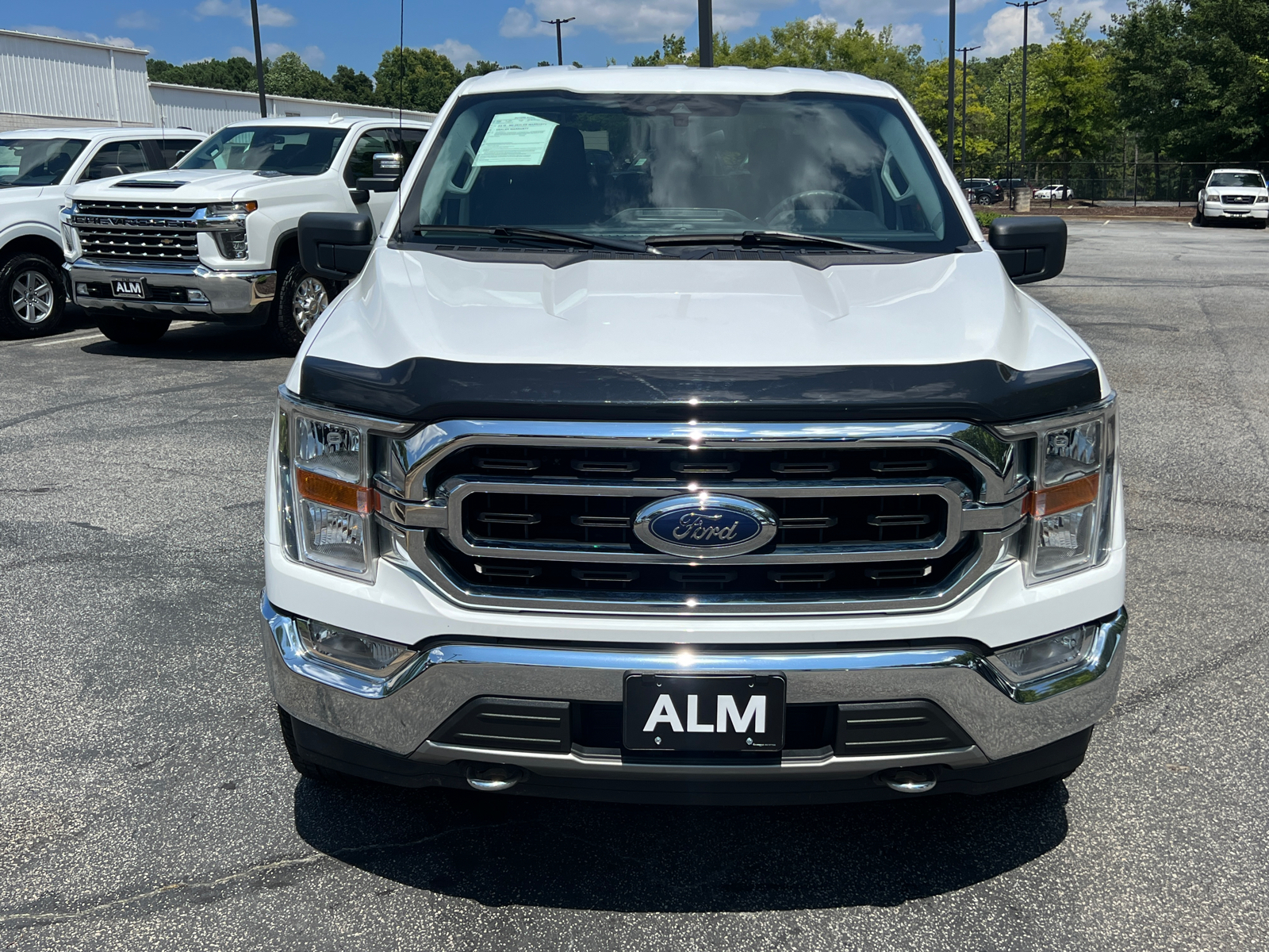 2021 Ford F-150 XLT 2