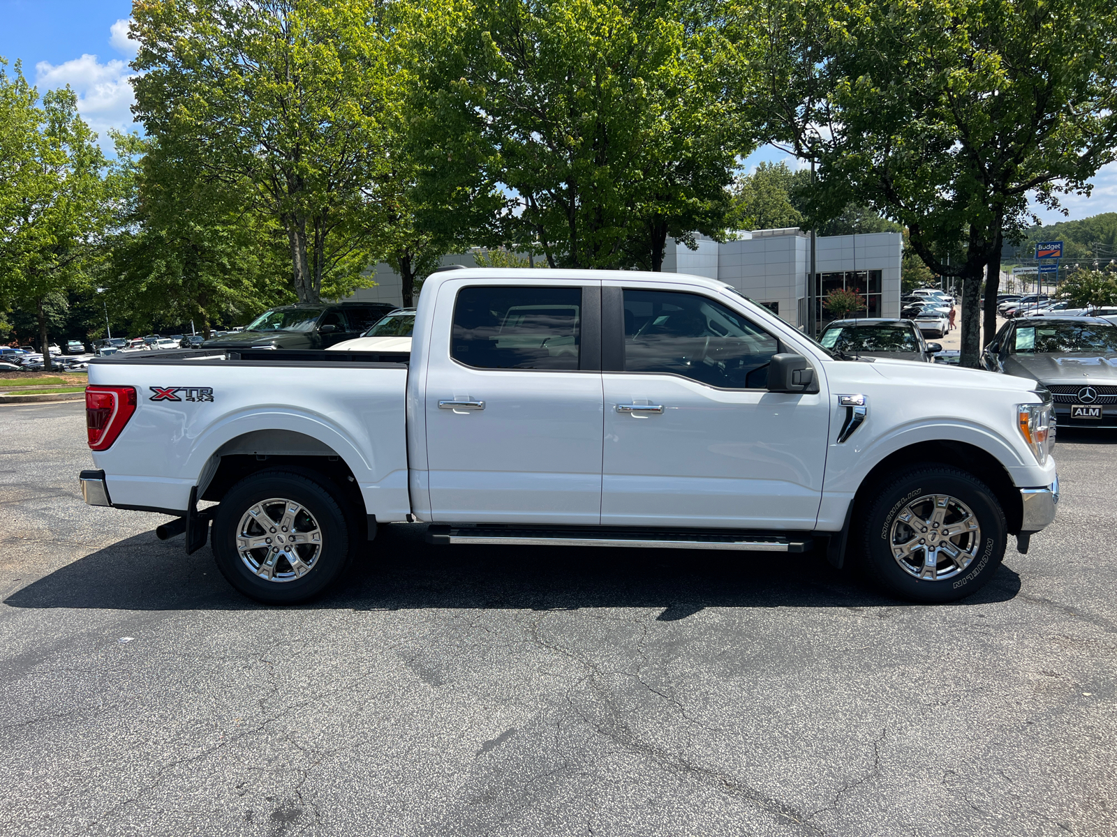 2021 Ford F-150 XLT 4