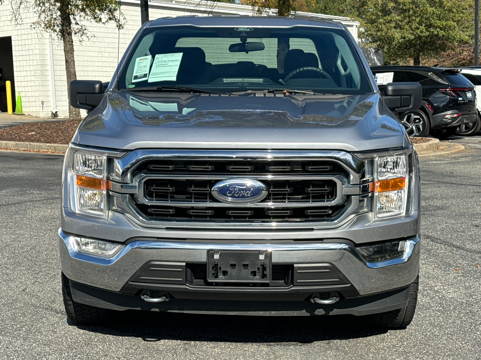 2021 Ford F-150 XLT 2