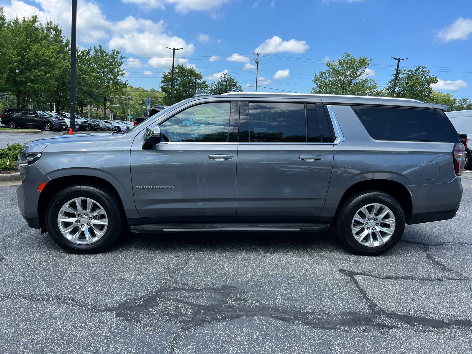 2021 Chevrolet Suburban Premier 2