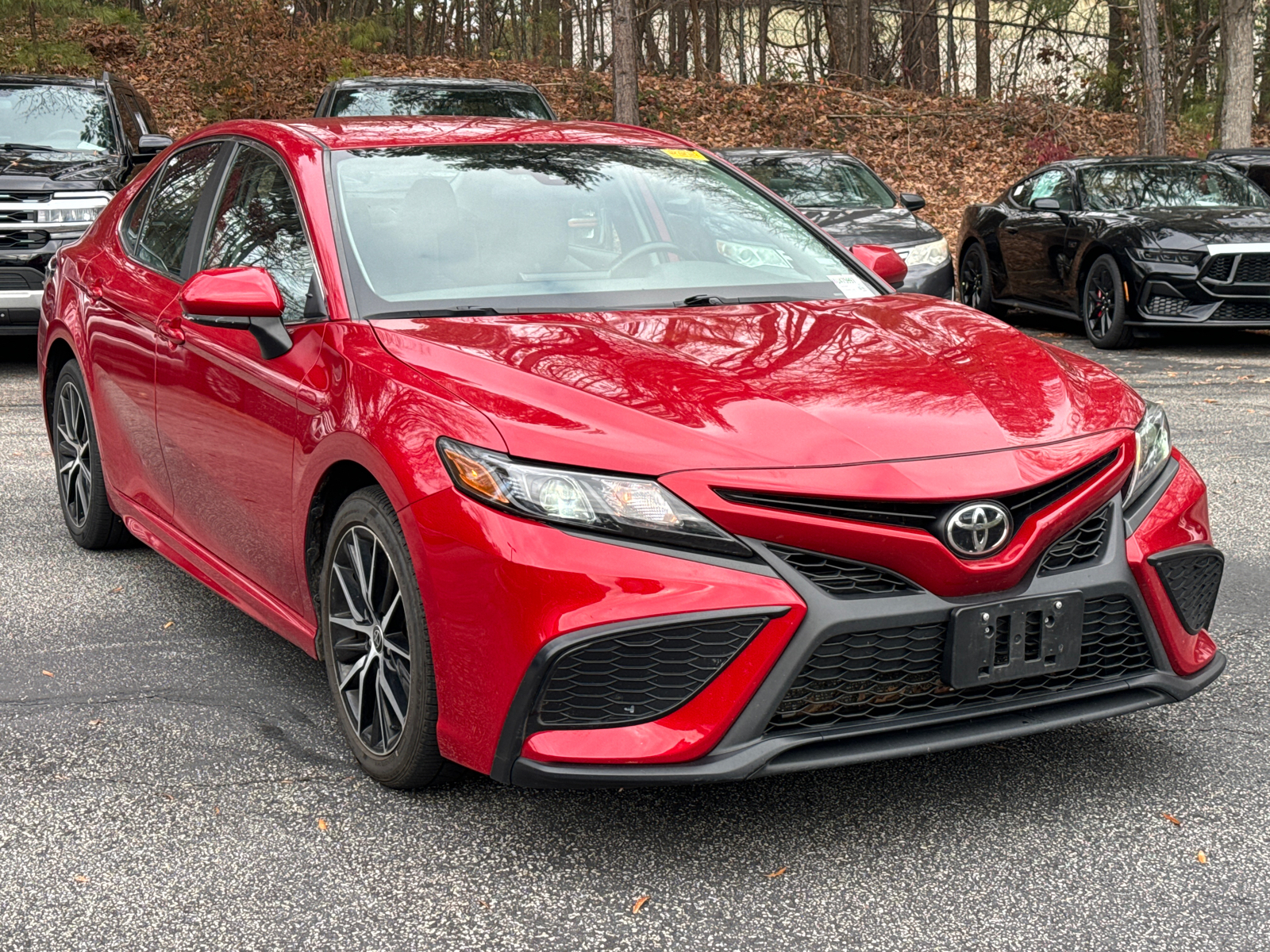 2021 Toyota Camry SE 3