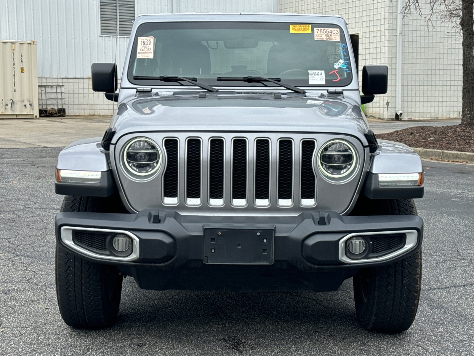 2021 Jeep Wrangler Unlimited Sahara 2