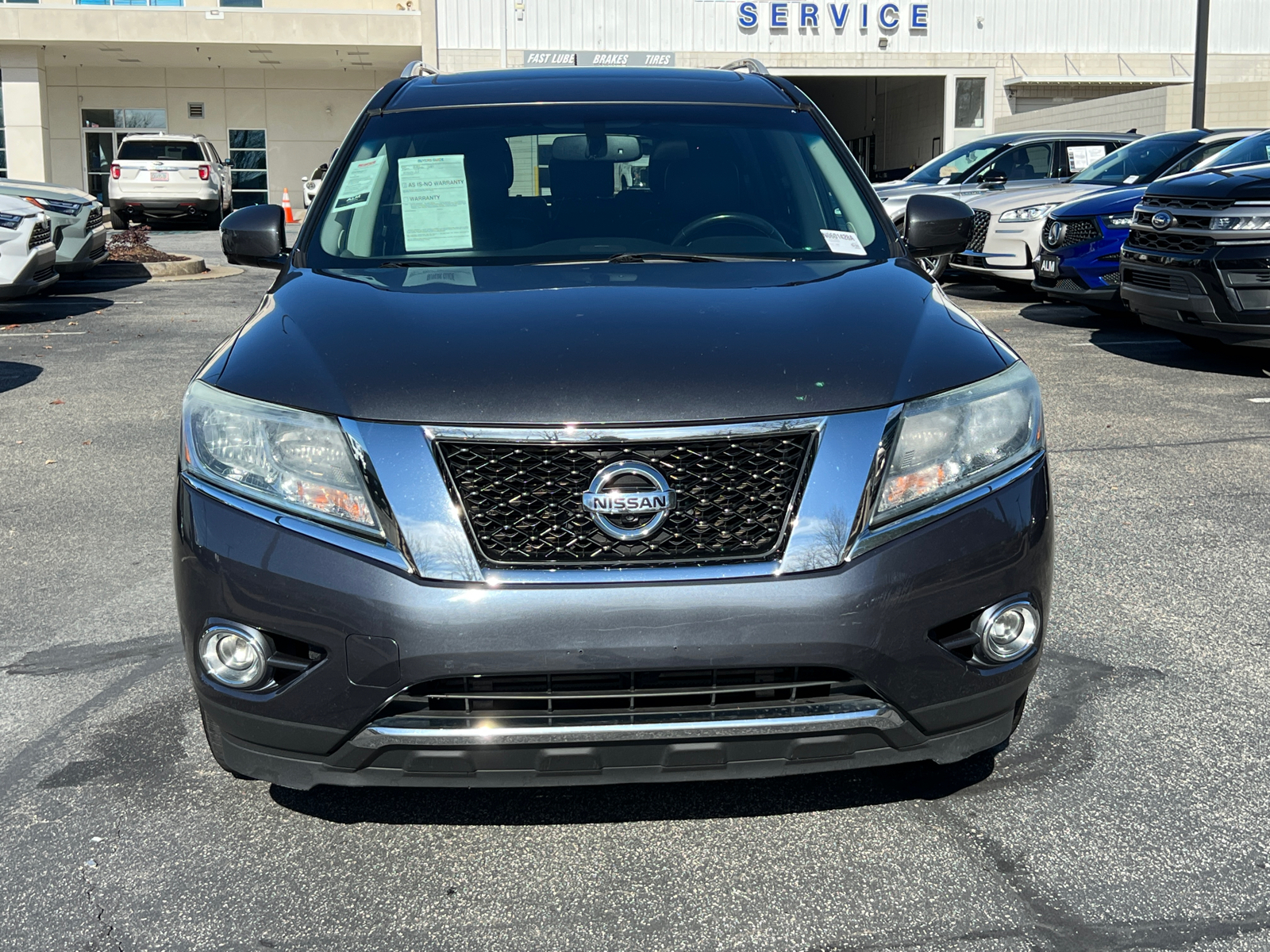 2014 Nissan Pathfinder S 2