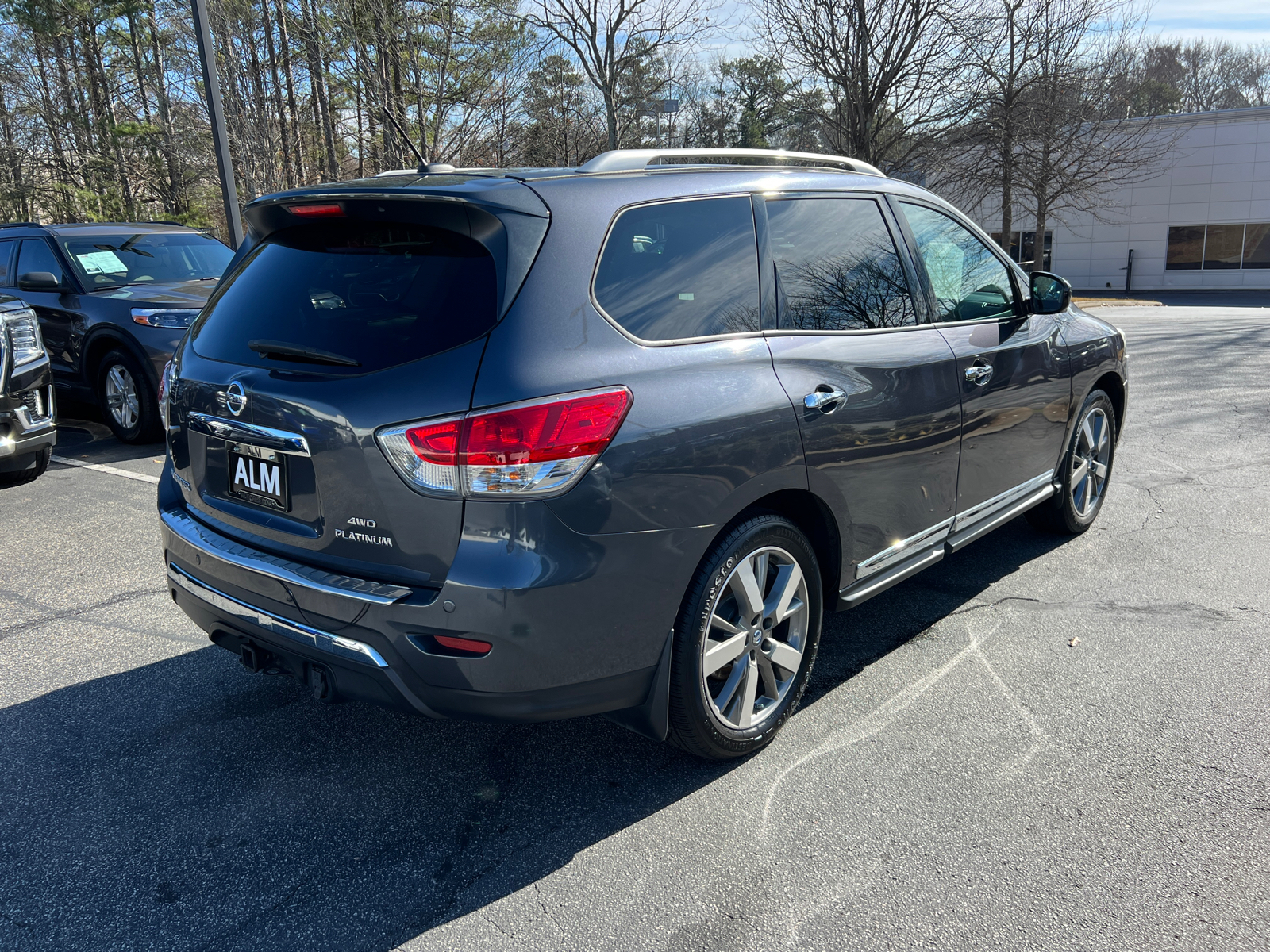 2014 Nissan Pathfinder S 5