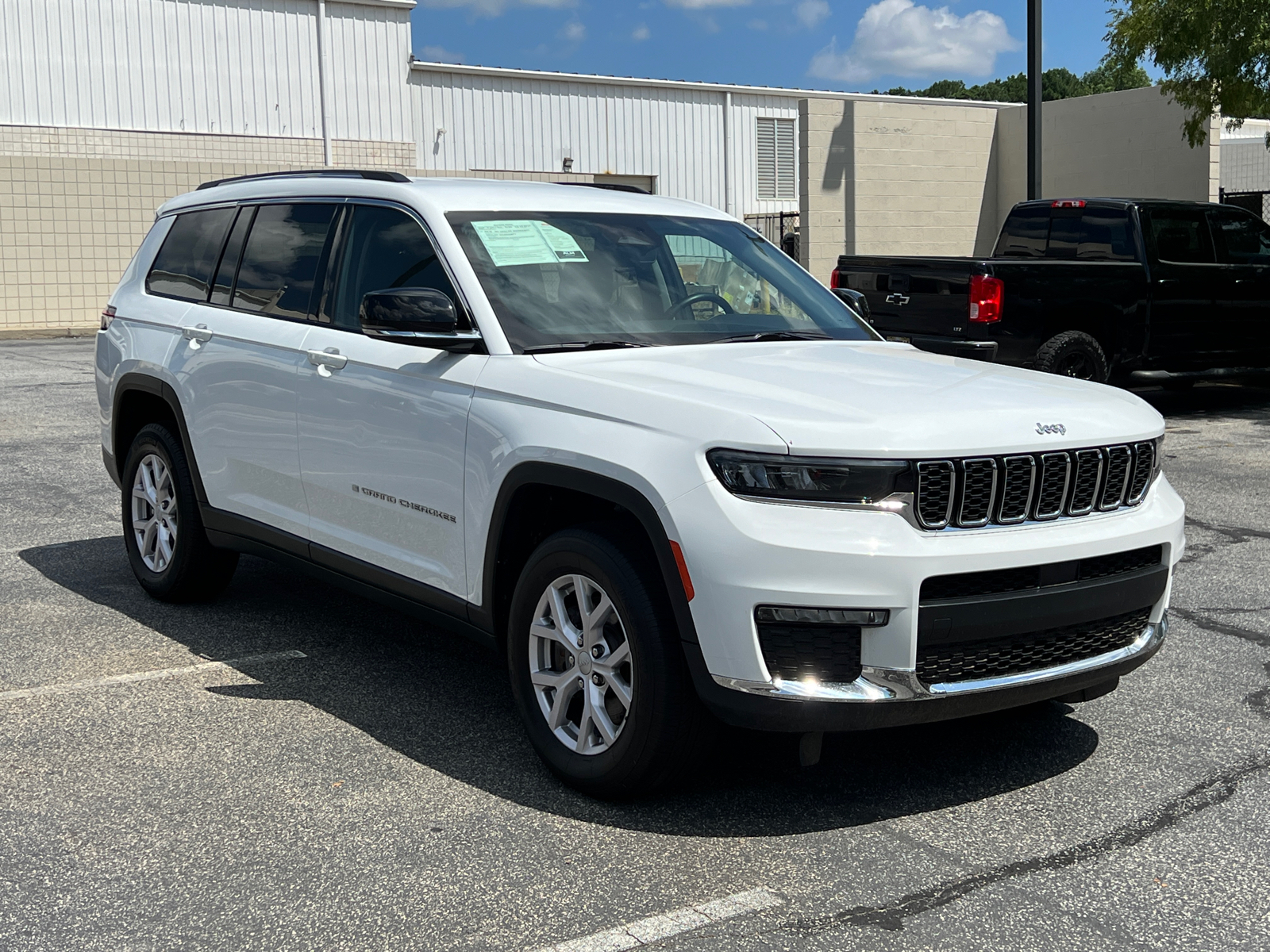 2022 Jeep Grand Cherokee L Limited 7