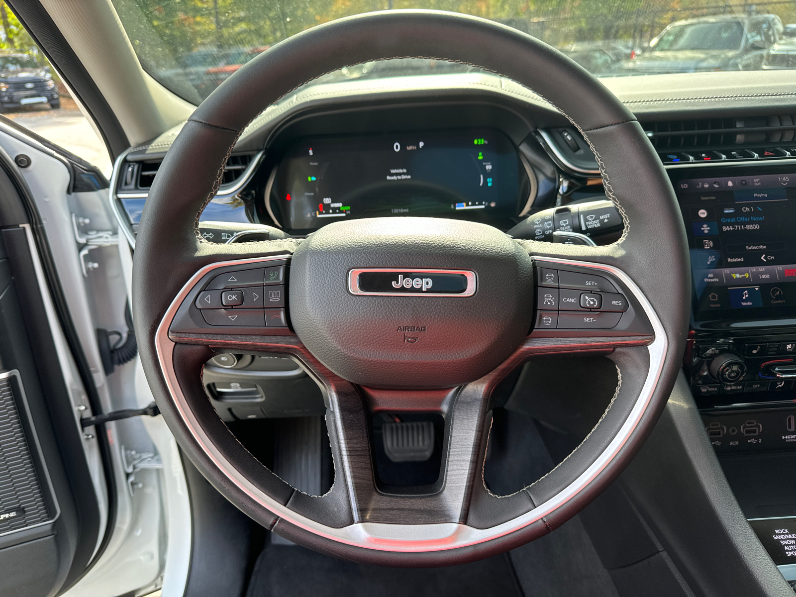 2022 Jeep Grand Cherokee Base 4xe 26