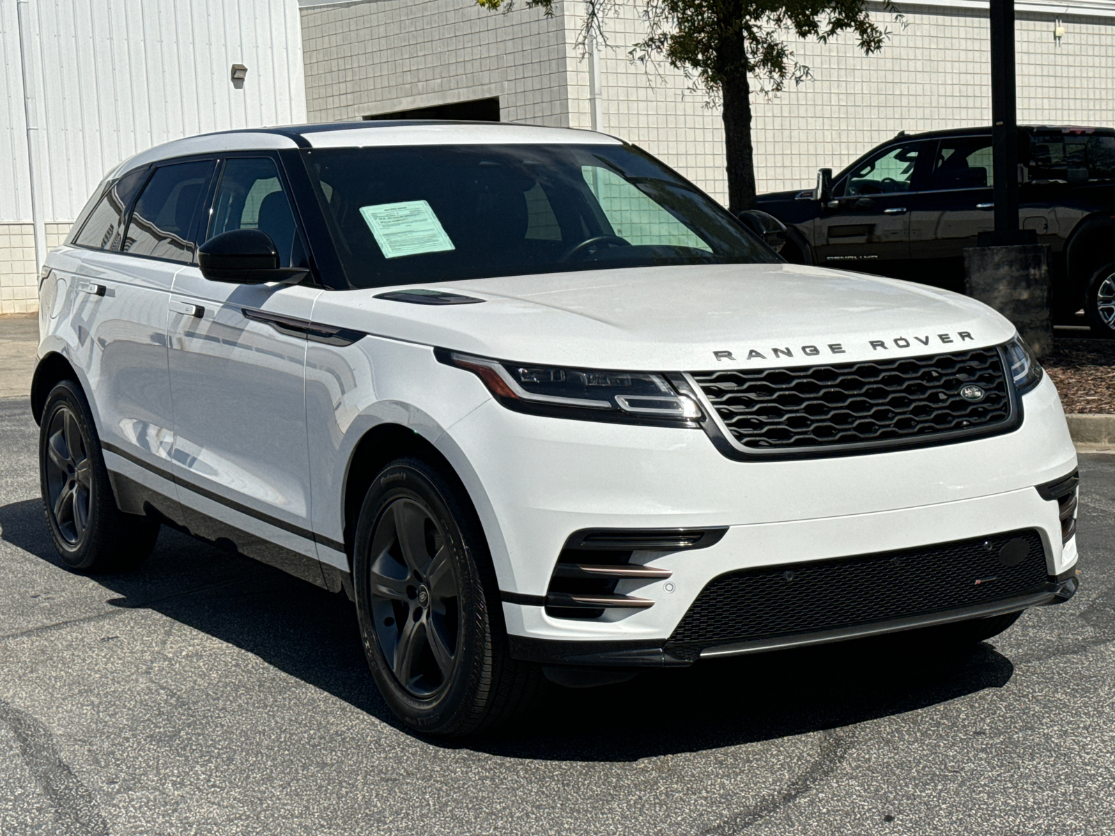 2022 Land Rover Range Rover Velar P250 R-Dynamic S 3