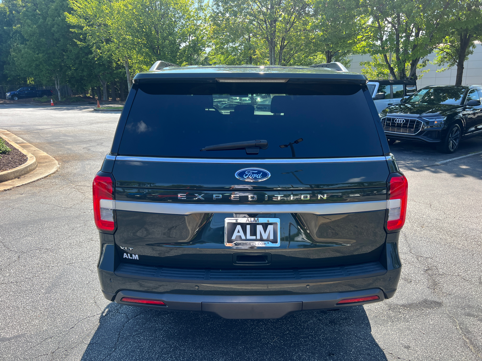 2022 Ford Expedition XLT 6