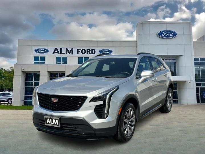 2022 Cadillac XT4 Sport 1