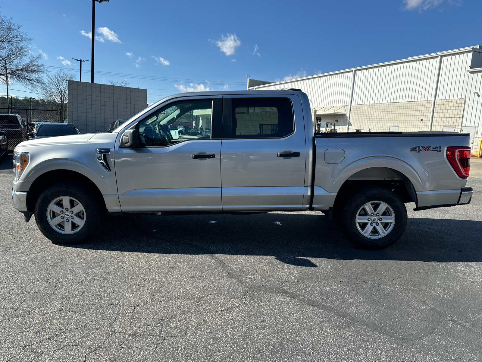 2022 Ford F-150 XLT 8