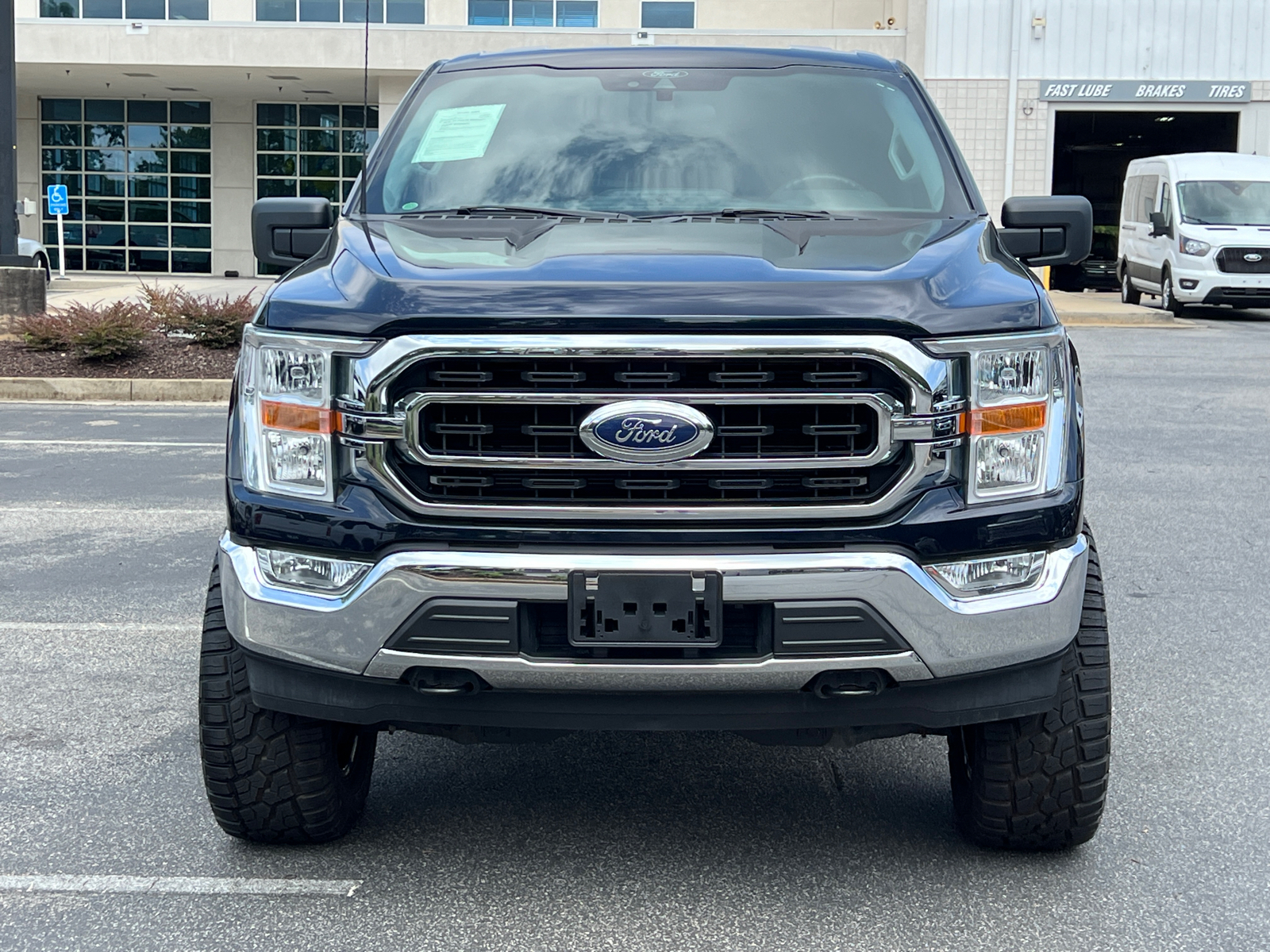 2022 Ford F-150 XLT 8