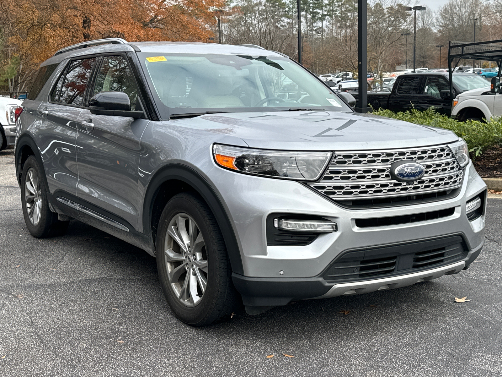 2022 Ford Explorer Limited 3