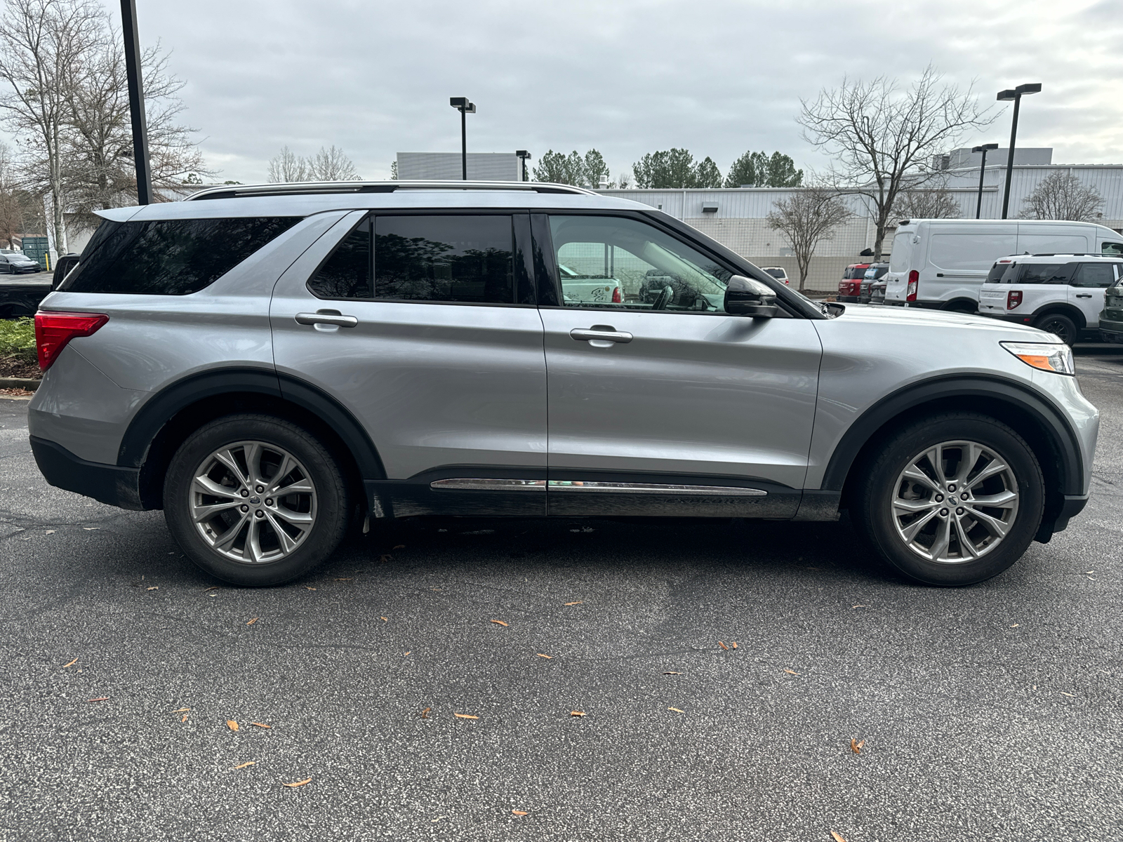 2022 Ford Explorer Limited 4