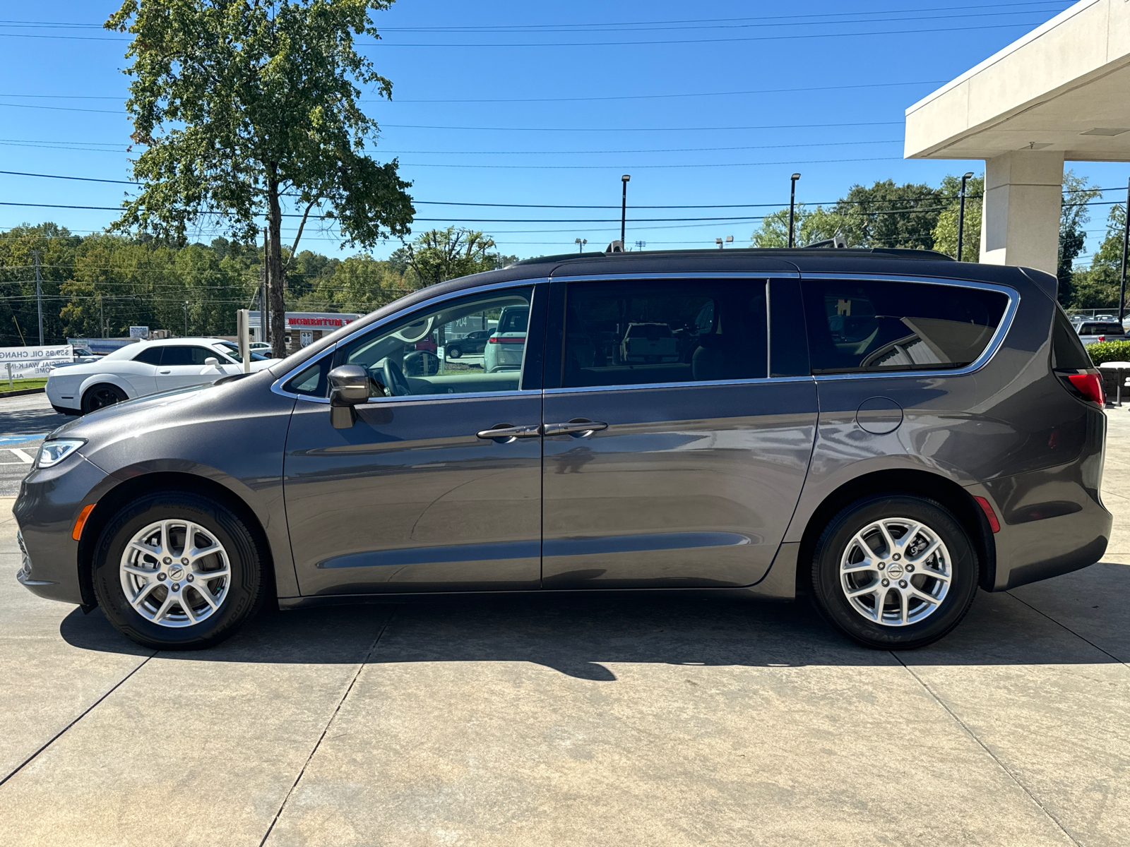 2022 Chrysler Pacifica Touring L 8