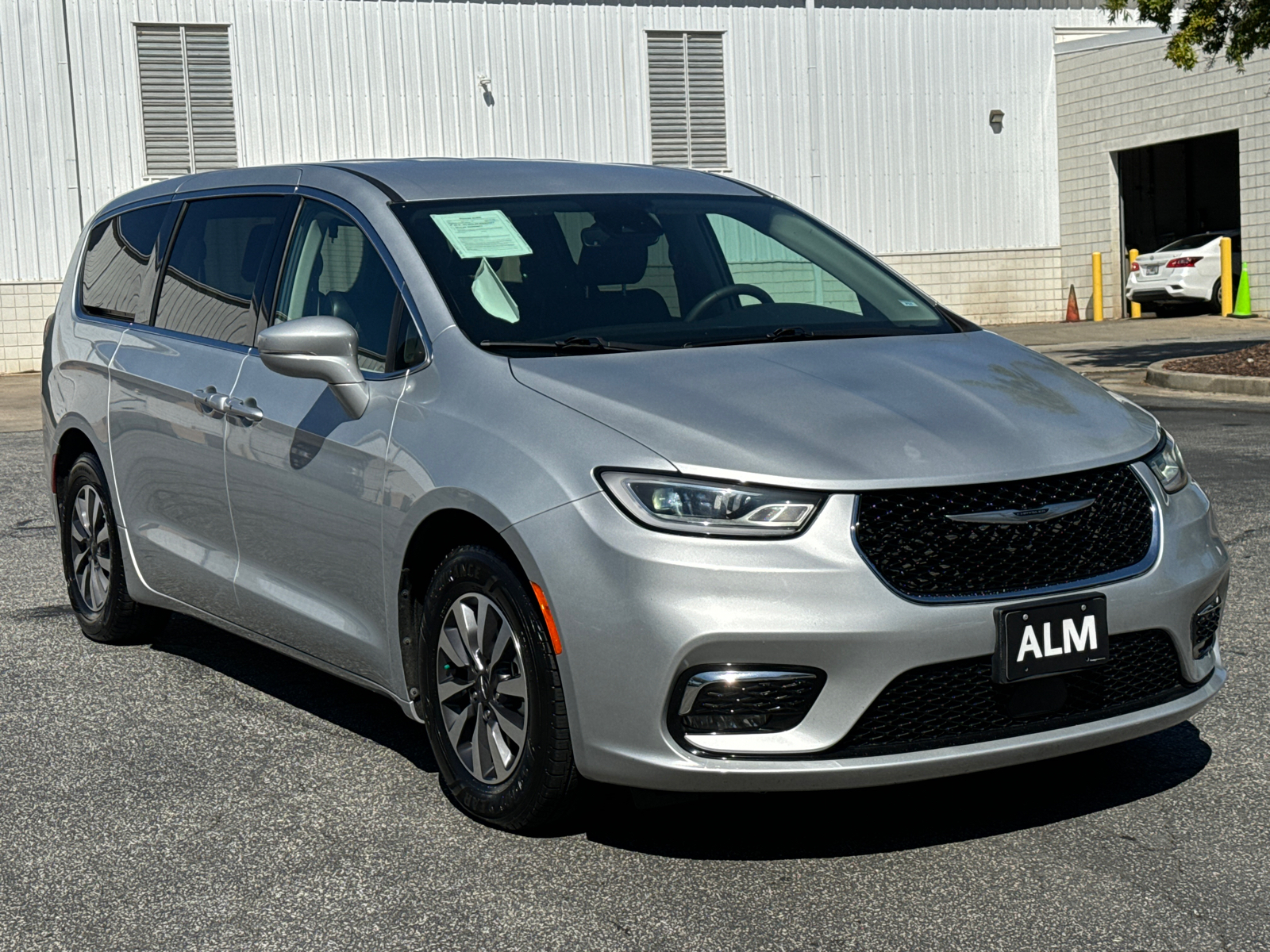 2022 Chrysler Pacifica Hybrid Touring L 3