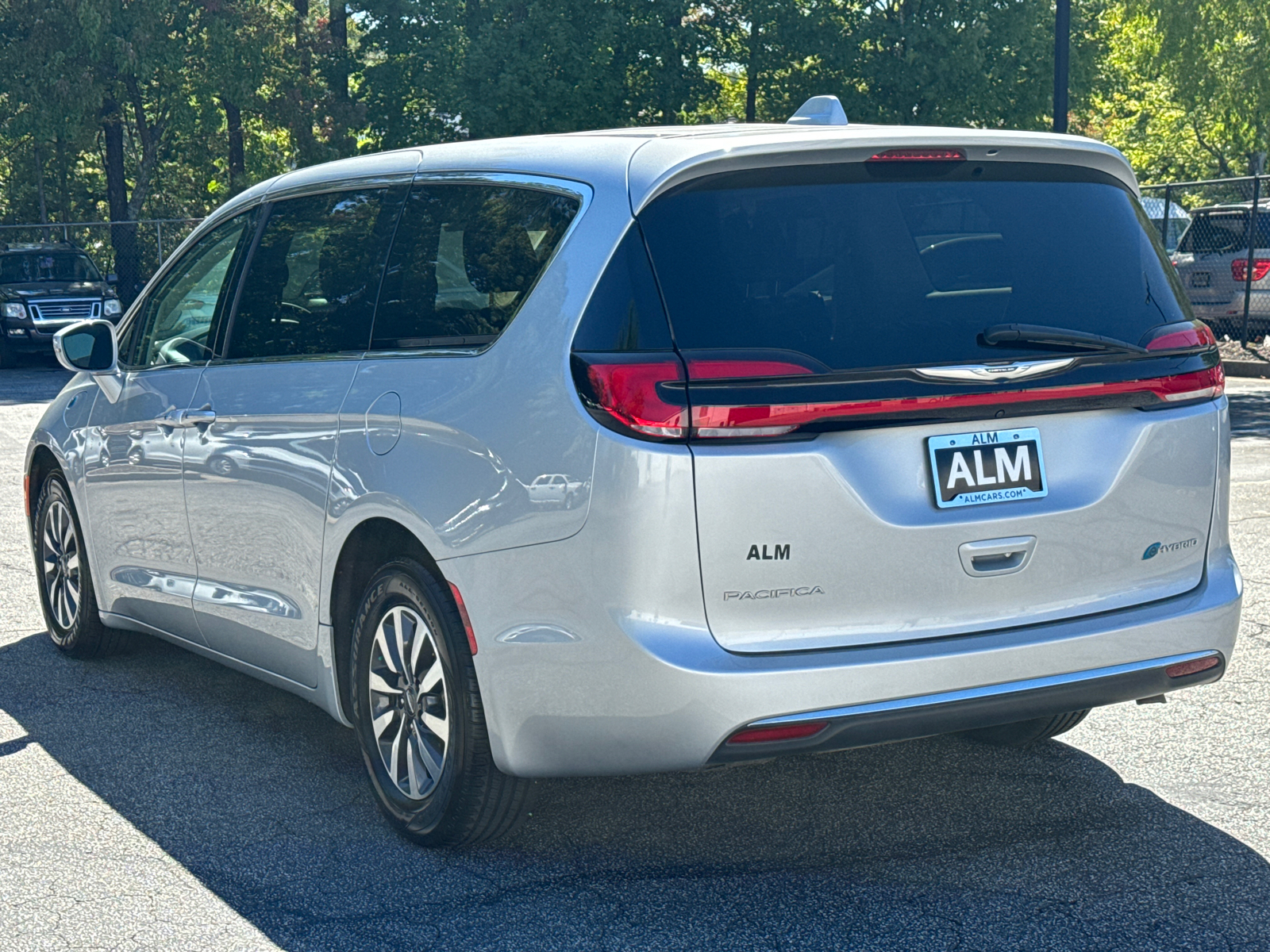 2022 Chrysler Pacifica Hybrid Touring L 7