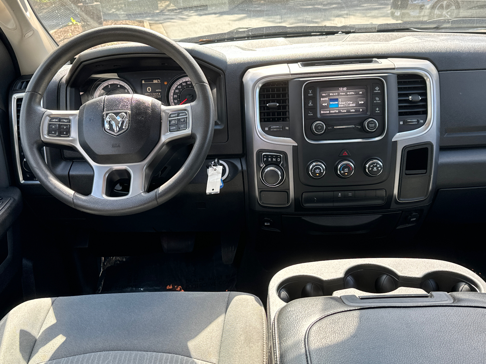 2022 Ram 1500 Classic SLT 23