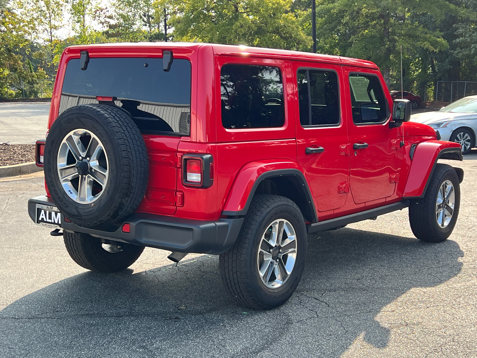 2022 Jeep Wrangler Unlimited Sahara 5