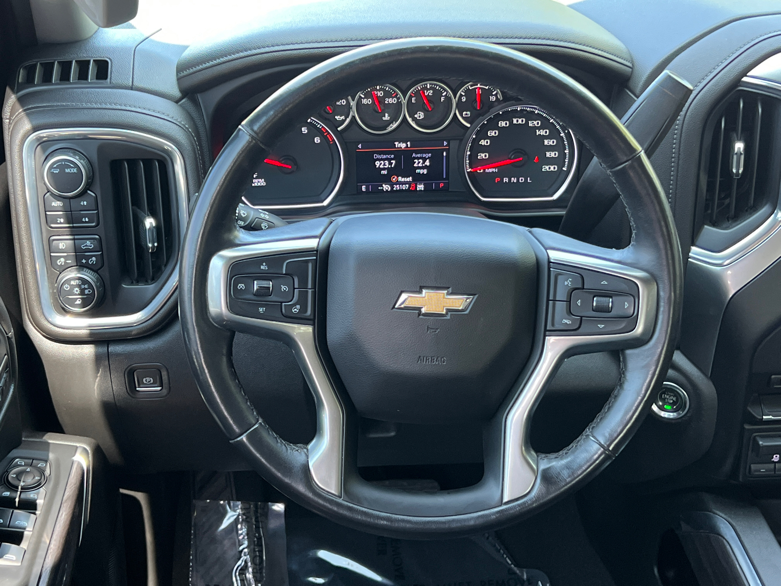 2022 Chevrolet Silverado 1500 LTD LTZ 24