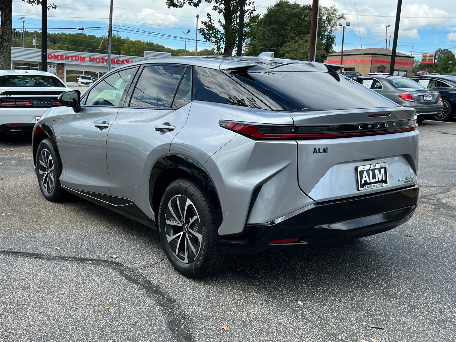 2023 Lexus RZ 450e Premium 3