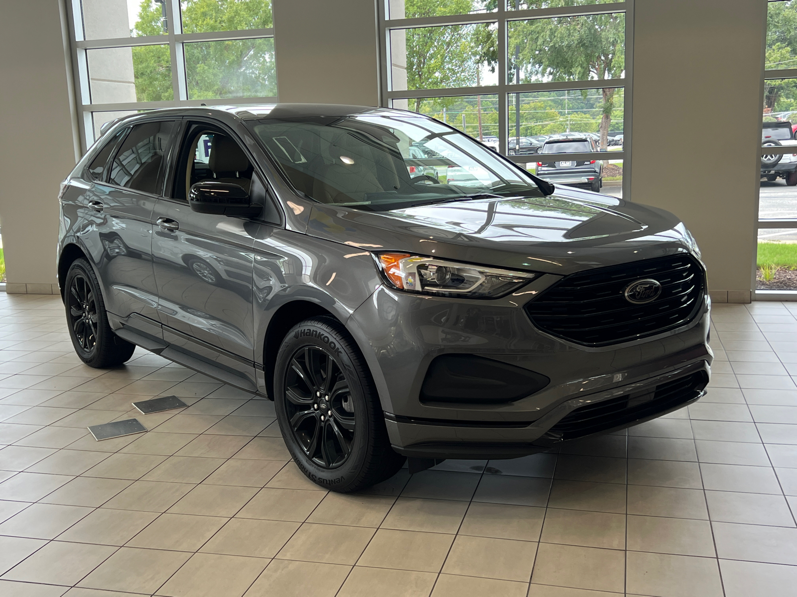 2023 Ford Edge SE 3