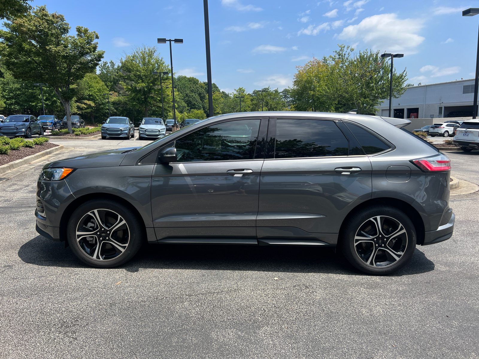 2023 Ford Edge ST 8