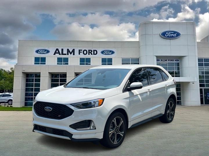 2023 Ford Edge ST 1