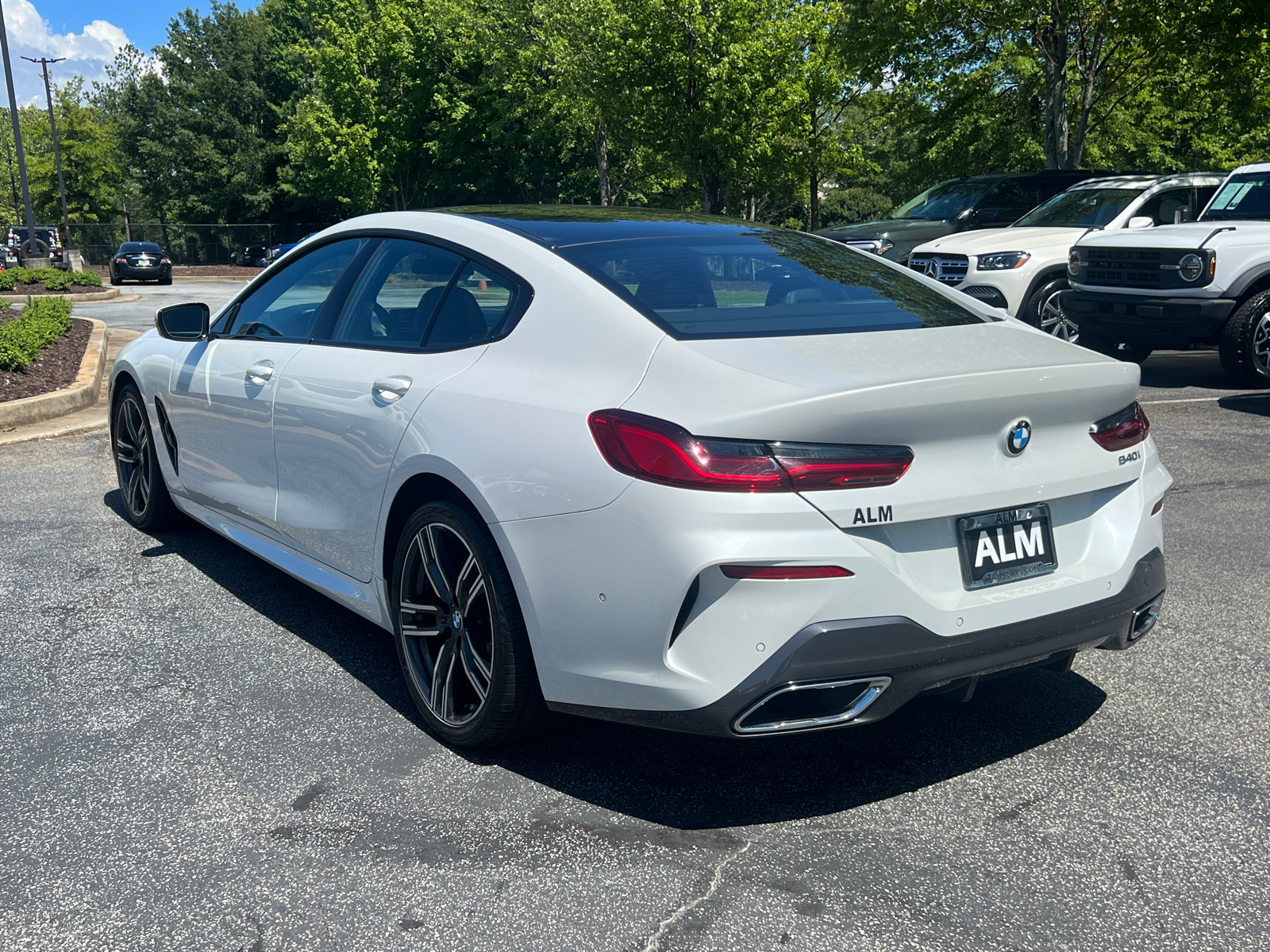 2023 BMW 8 Series 840 7