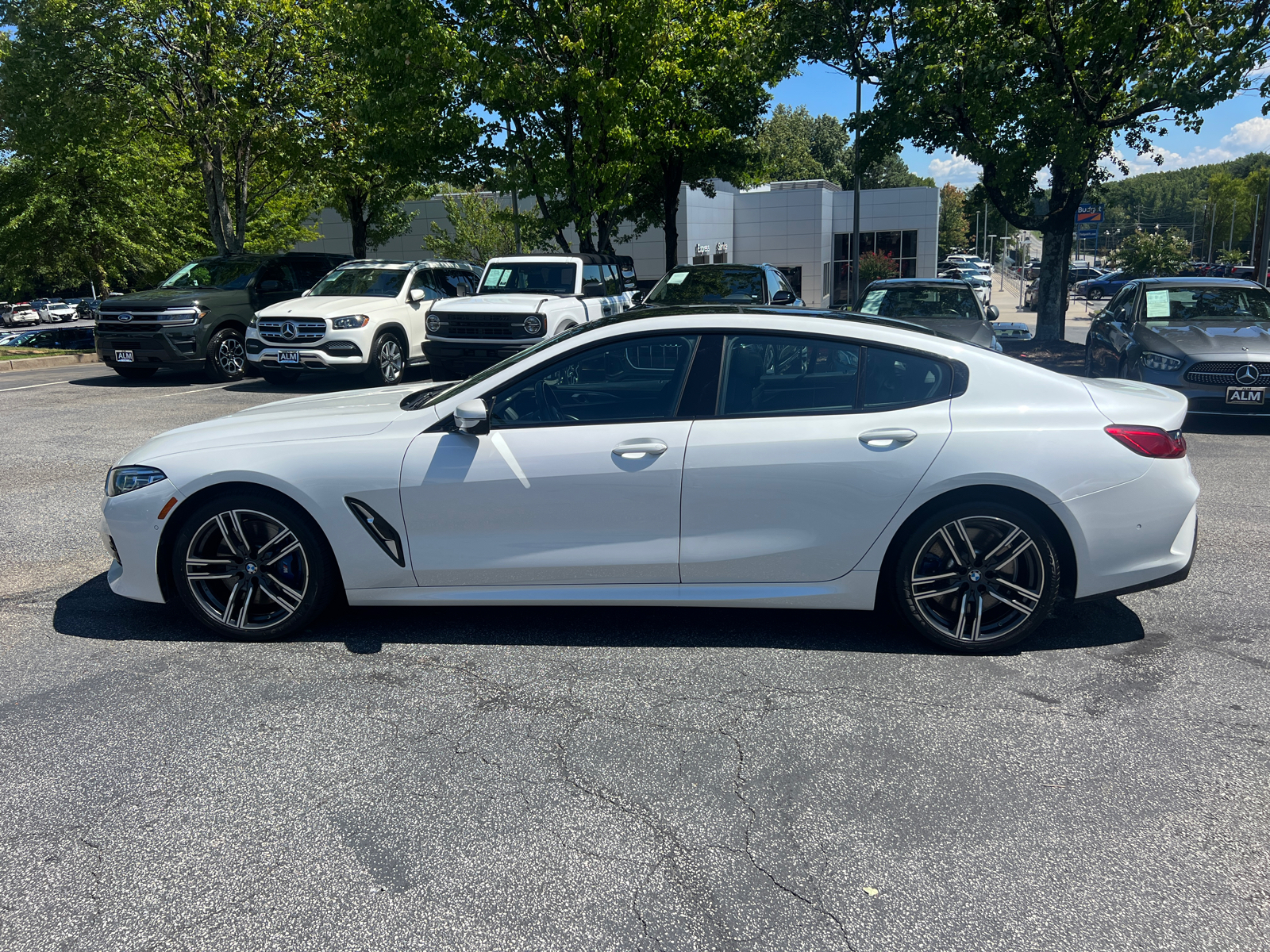 2023 BMW 8 Series 840 8