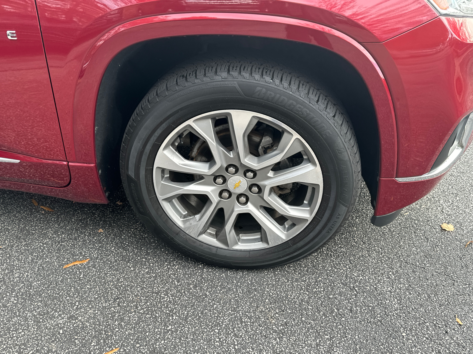 2019 Chevrolet Traverse Premier 12