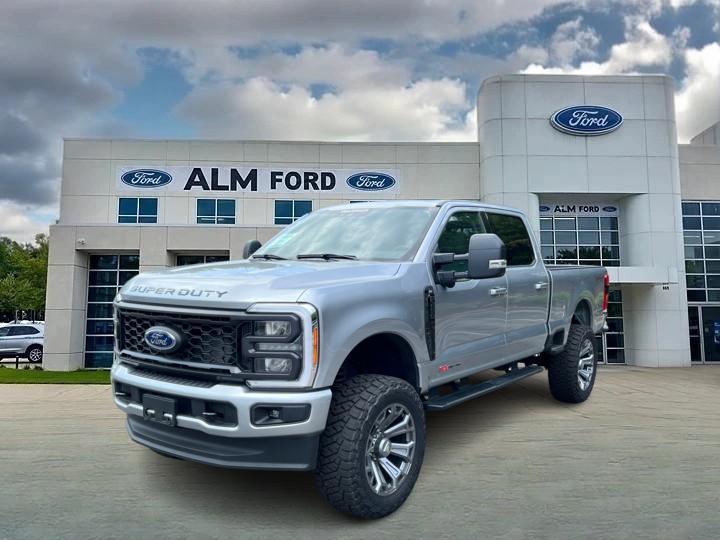 2023 Ford F-250SD XLT 1