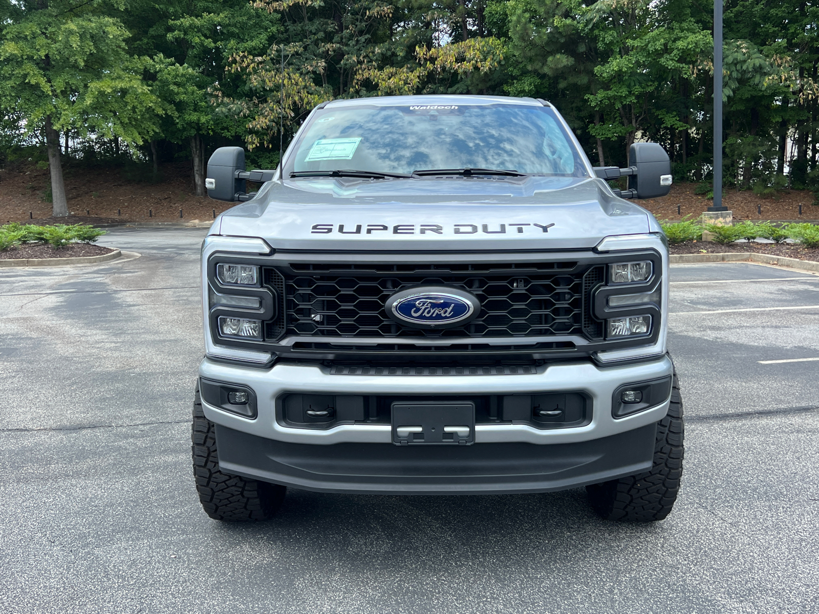 2023 Ford F-250SD XLT 2