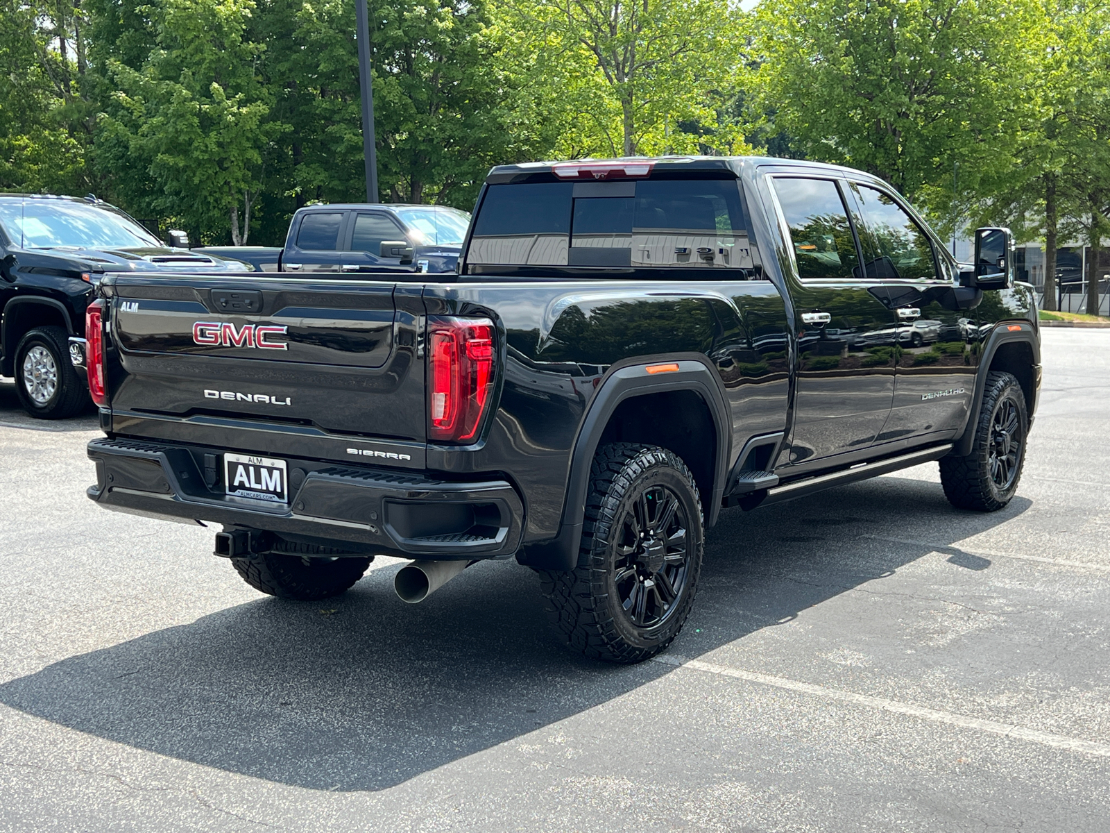 2023 GMC Sierra 3500HD Denali 5