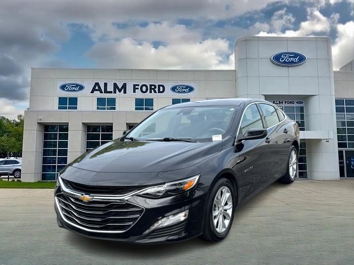 2023 Chevrolet Malibu 1LT photo 2