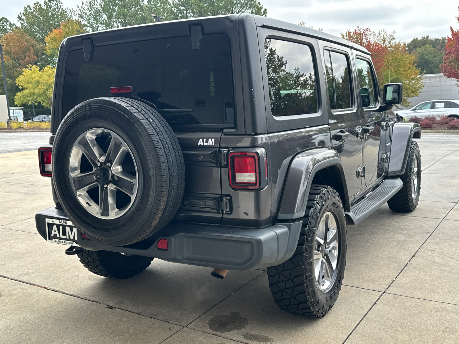 2019 Jeep Wrangler Unlimited Sahara 5